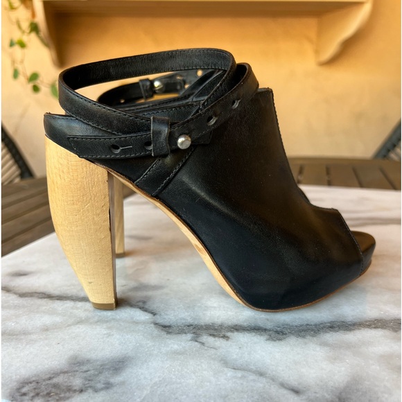 Loeffler Randall black leather peep toe heels 5 - Picture 1 of 7